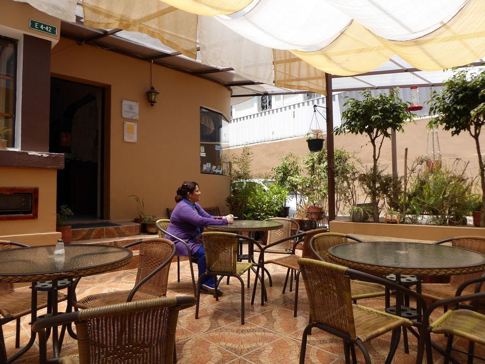 Jhomana Guesthouse Quito Eksteriør billede