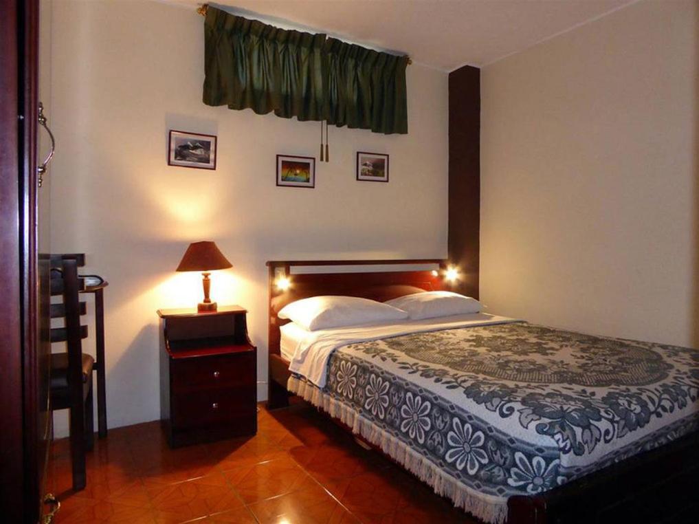 Jhomana Guesthouse Quito Eksteriør billede